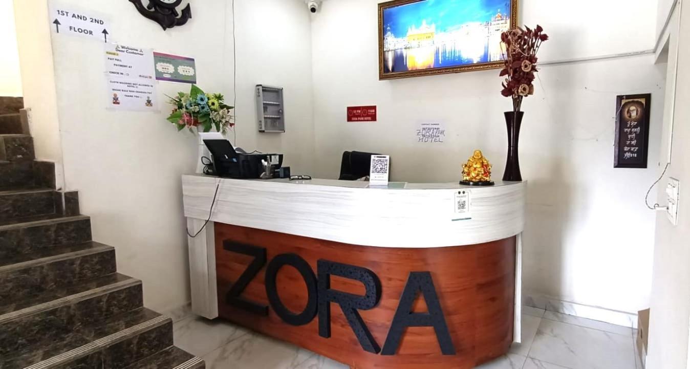 Zora Park Luxury Rooms Visákhapatnam Kültér fotó